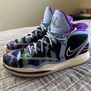 Nike Kyrie Infinity Men’s 12 basketball Shoe
